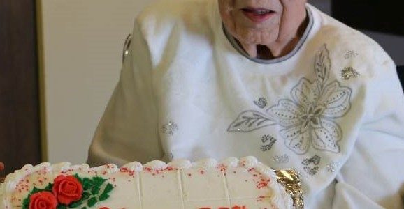 Mrs. Scott Enjoys 99th Birthday Celebration