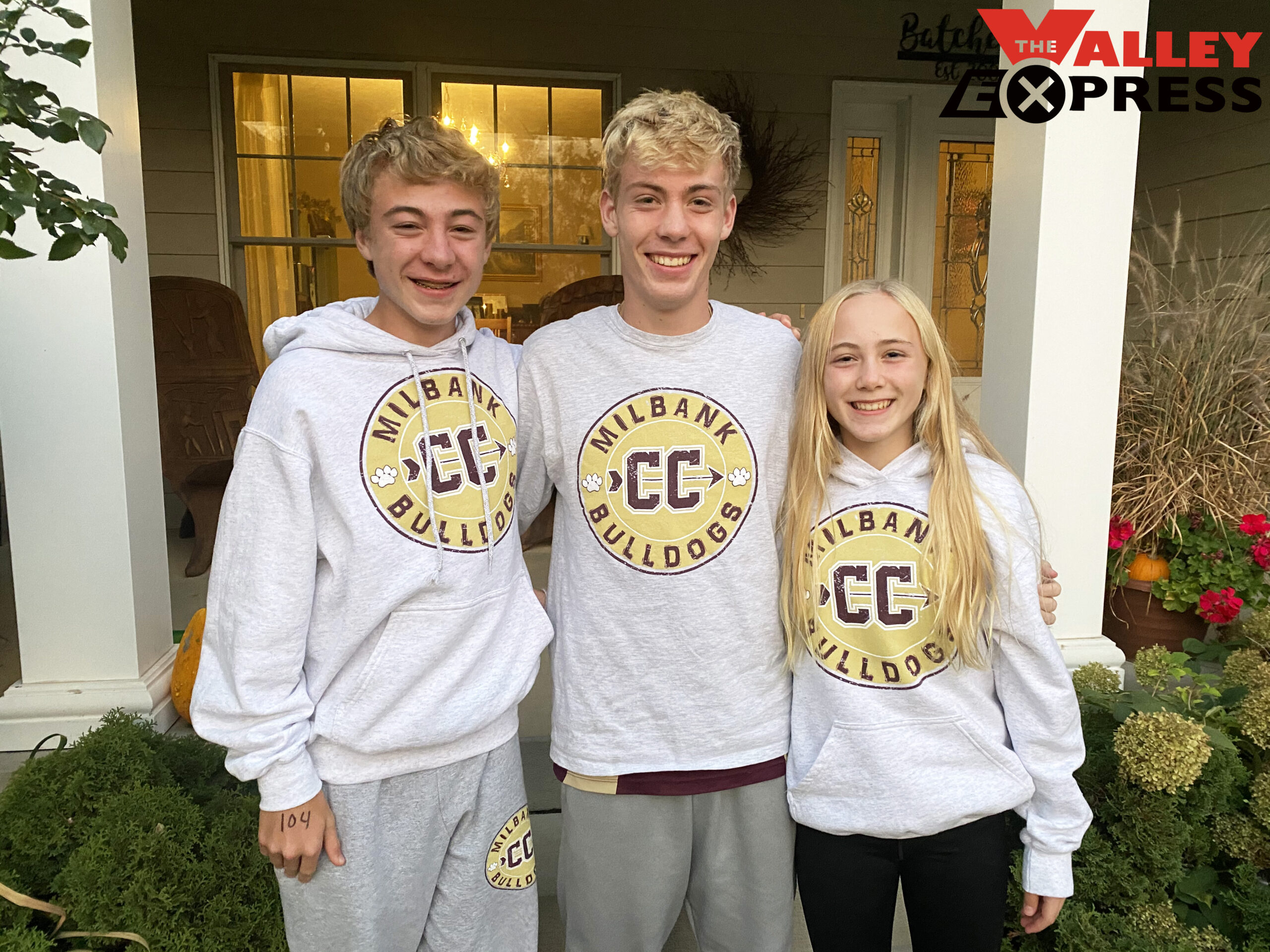 Batchelor Siblings Race Together At State