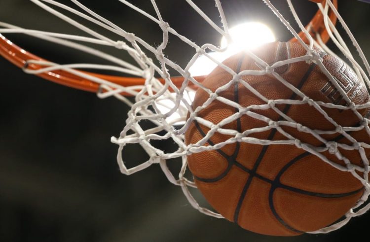 Lady Bulldogs Win in Season-Opener Blowout