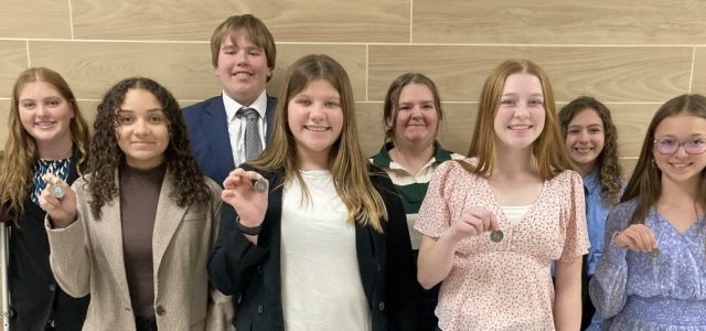 Milbank Oral Interp Team Heads to State