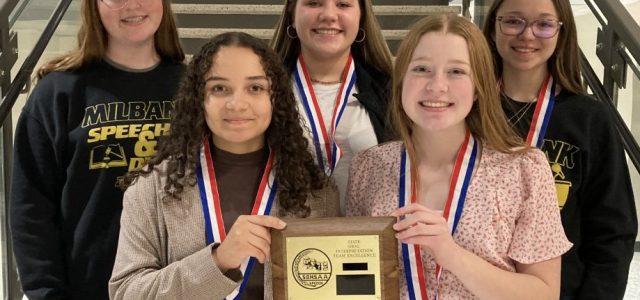 Milbank Oral Interp Team Wins a Team Excellence Award at State