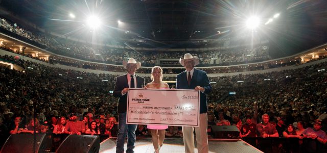 Cattlemen’s Foundation Donates $332,110 Check to Feeding South Dakota