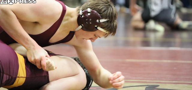 Bulldog Wrestlers Defeat Dell Rapids and Lennox