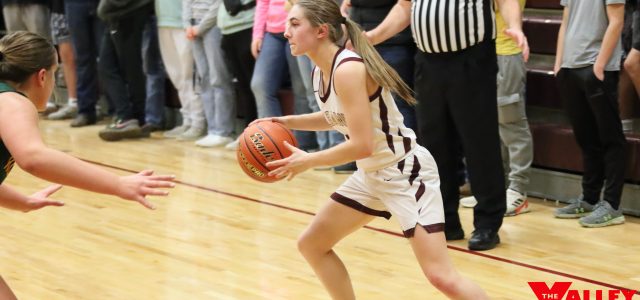 Lady Bulldogs Experience a Few Glitches in Game With Roncalli