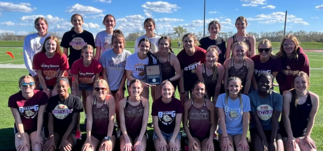 Bulldogs Bring Home Conference Championships