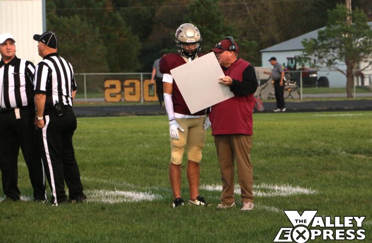 Bulldogs Blast Bearcats 22-8 – Host  Roncalli Tonight