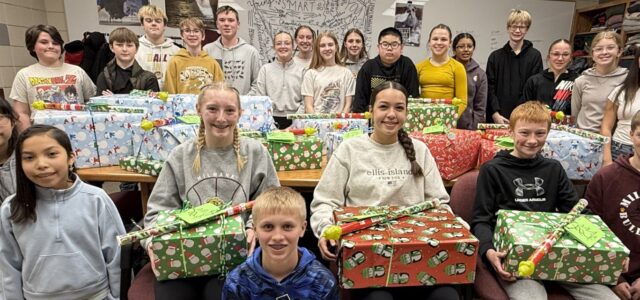 Milbank Middle School Raises $2600 for Angel Tree