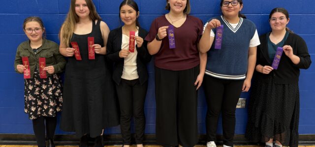 Bulldogs Oral Interp Team Shines at Florence