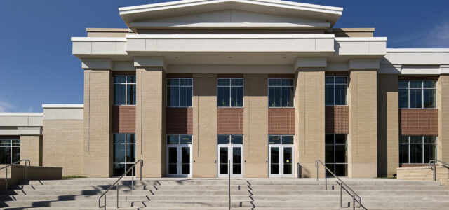 Milbank Wrestlers Compete at Mitchell Tournament