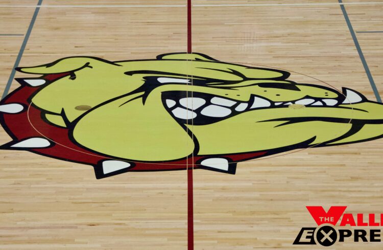 Lady Bulldogs Secure 16th Win on Senior Night