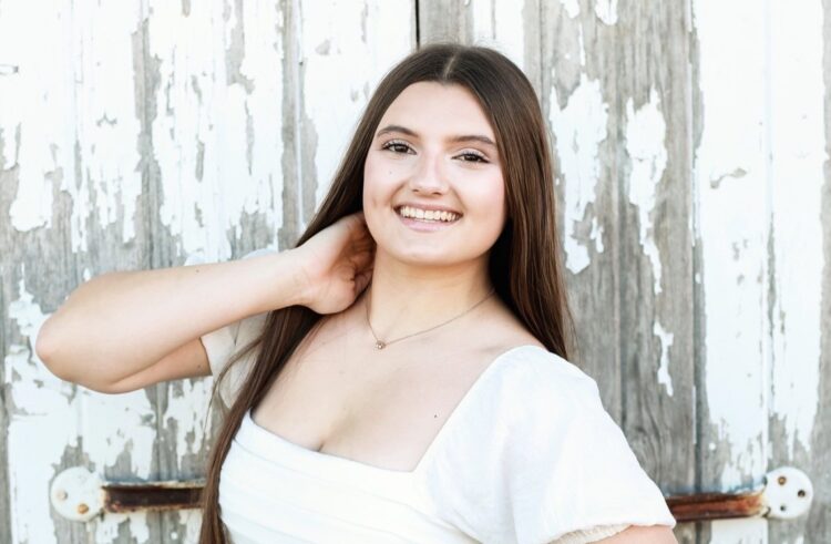 Elyssa Tomec Chosen as February Student of the Month at MHS