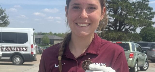 Zora Henrich Qualifies for State Golf Tourney