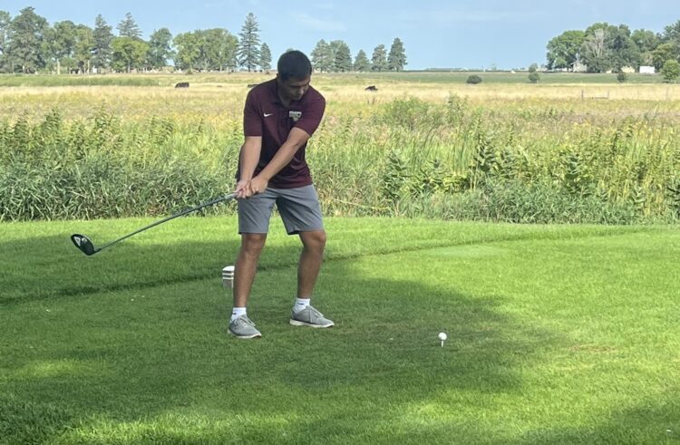 Bulldogs Start the Ball Rolling on 2026 Golf Season