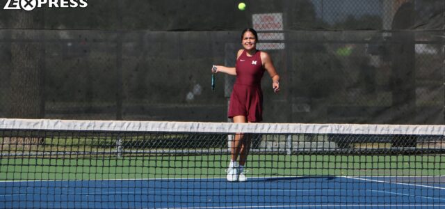 Lady Bulldogs Get a Grip on New Tennis Season