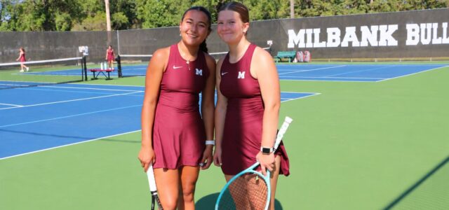 Lady Bulldogs Split Triangular