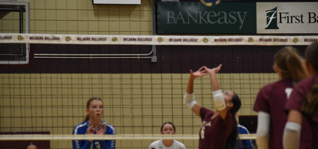 Lady Bulldogs Foil Florence-Henry