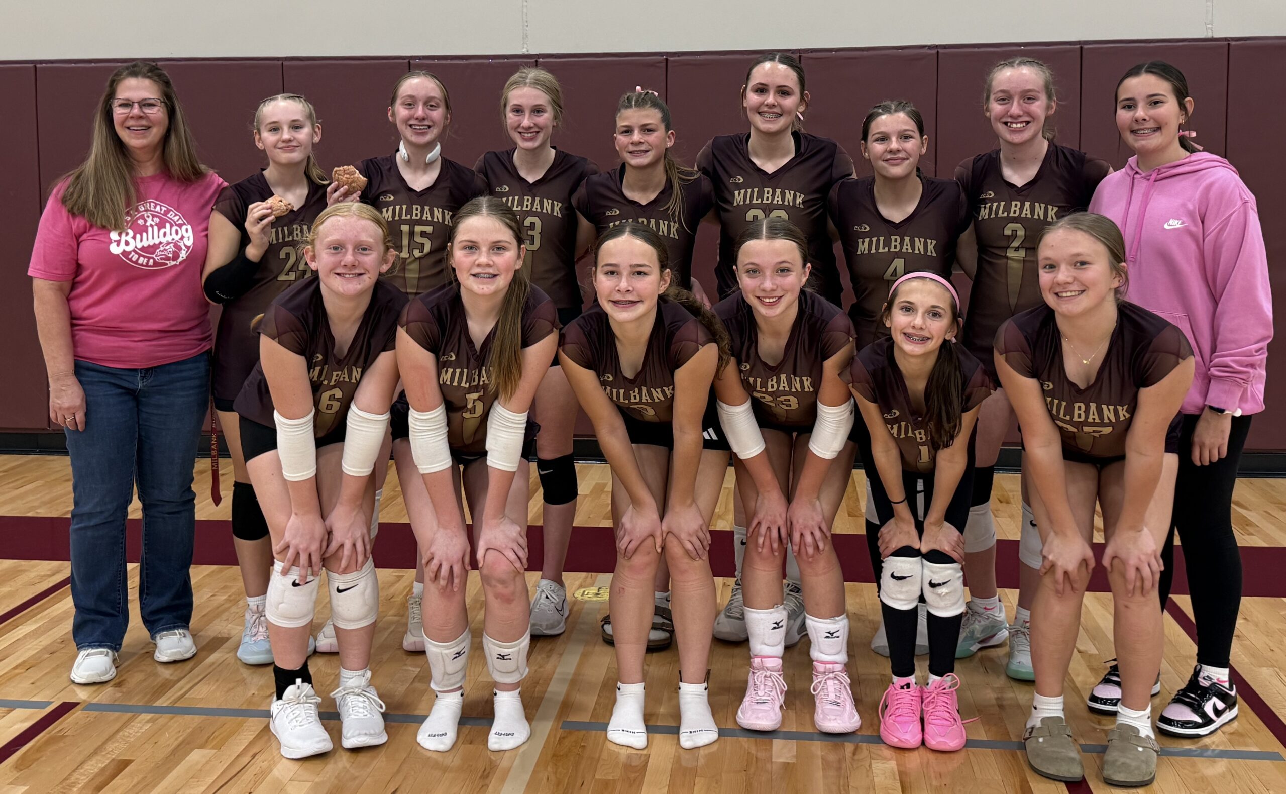 Jr. High V-Ball Girls Finish Positive Season by Hosting Deubrook
