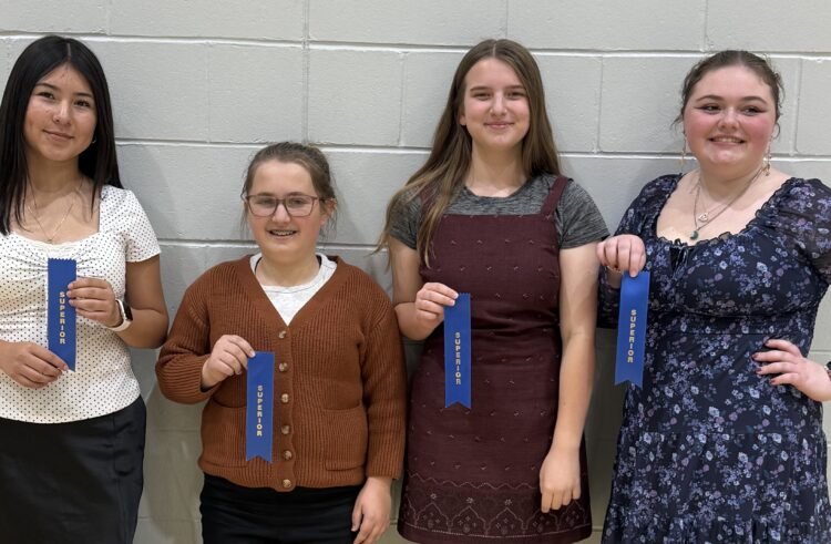 Oral Interp Team Earns Superior Ratings at Hamlin