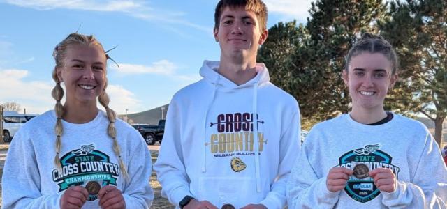 Bulldogs Bring Home Bling From State Cross Country Meet