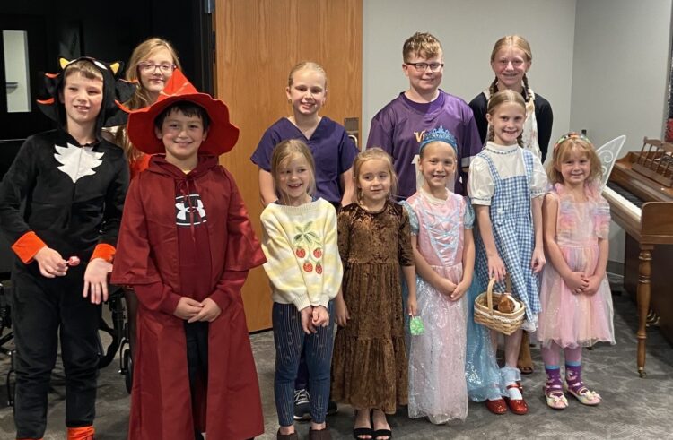 Rausch Students Perform for Halloween